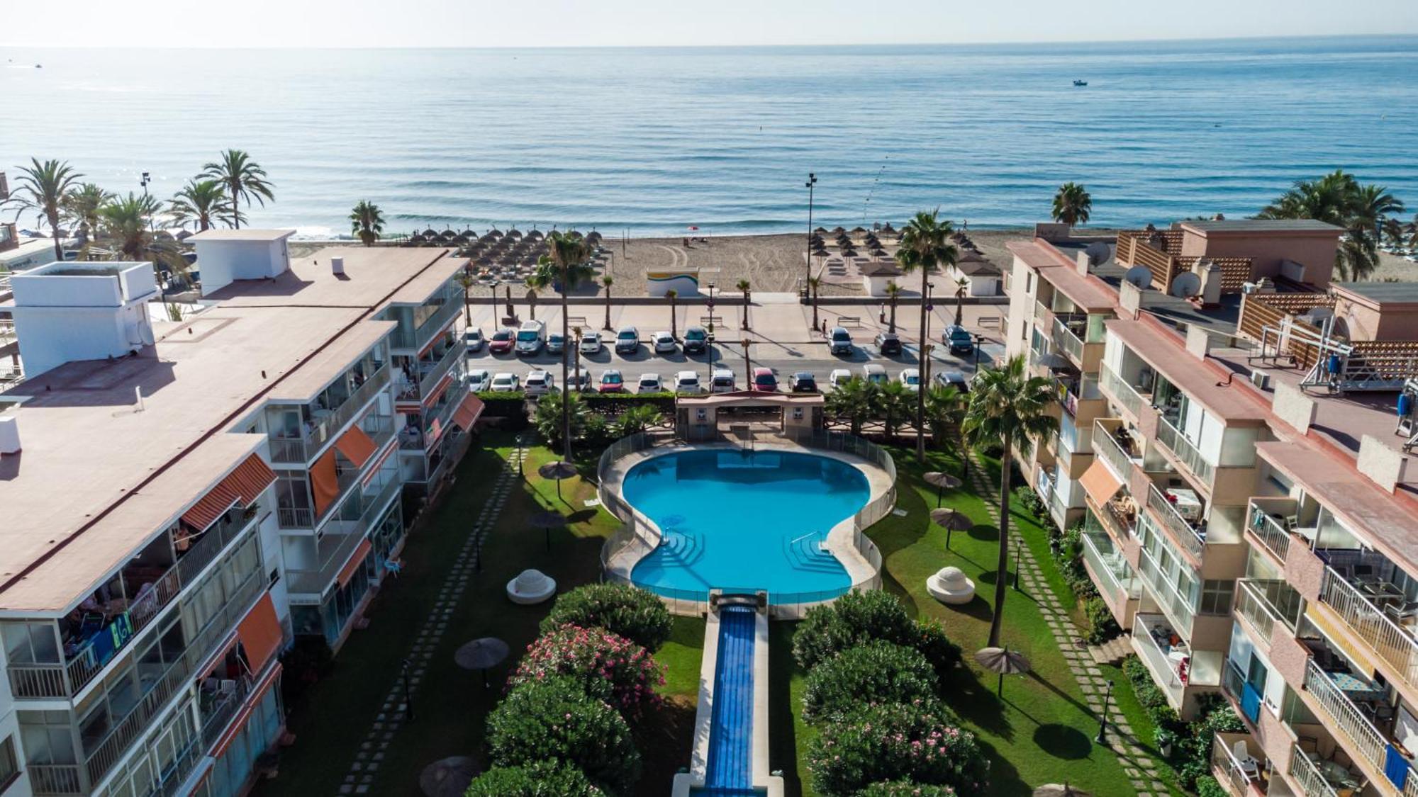 Sur Suites Porlamar Фуeнхирола Екстериор снимка